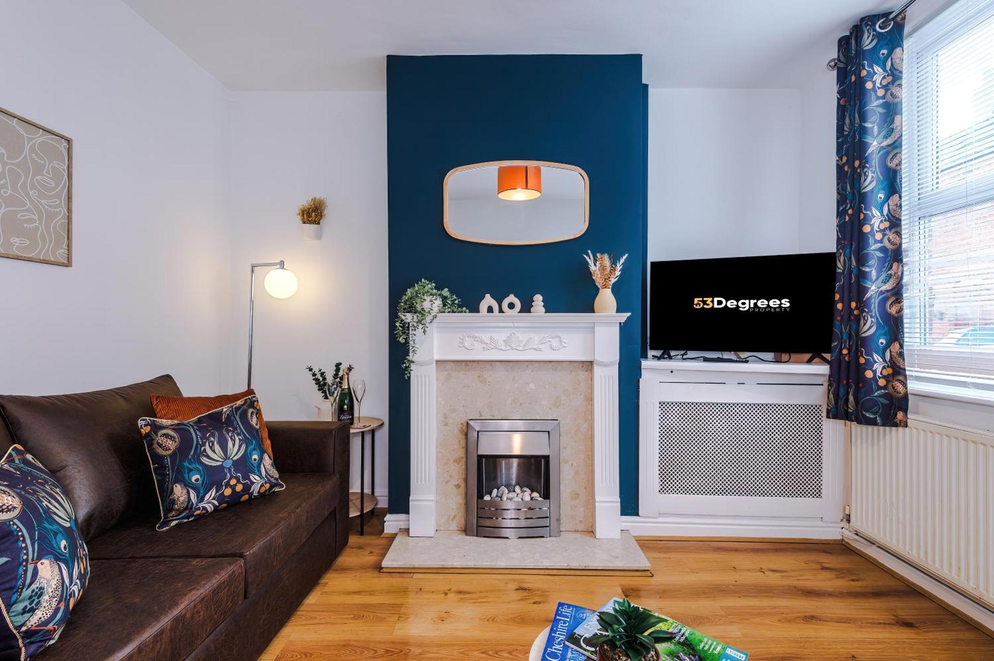 New! Spacious 2-Bed Home In Chester City-Centre By 53 Degrees Property, Ideal For Couples & Small Groups, Great Location - Sleeps 5 Exterior foto